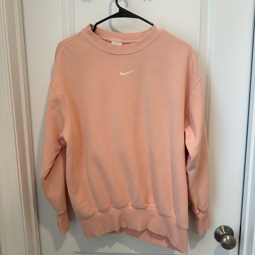 Nike Light Pink Fleece Oversized Sweatshirt